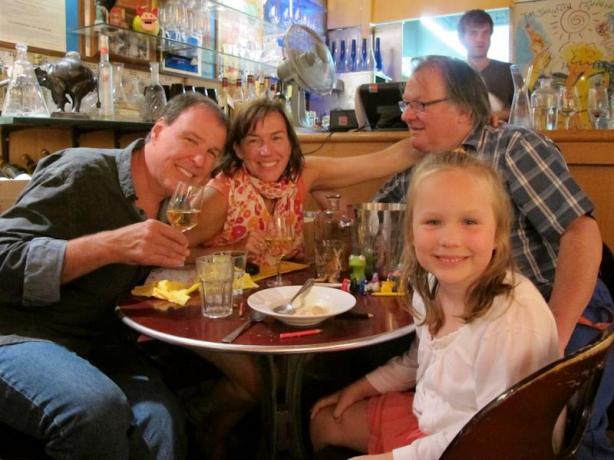 529987_4694150910650_2012513826_n