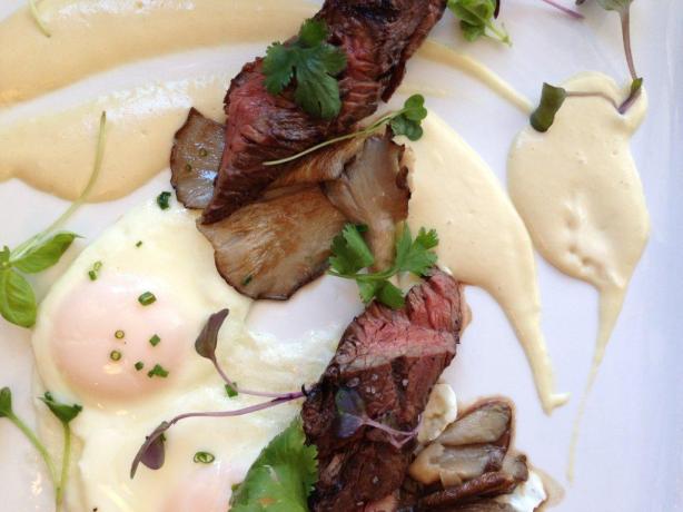 555's Steak and Eggs