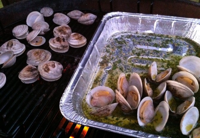 clams on the grill