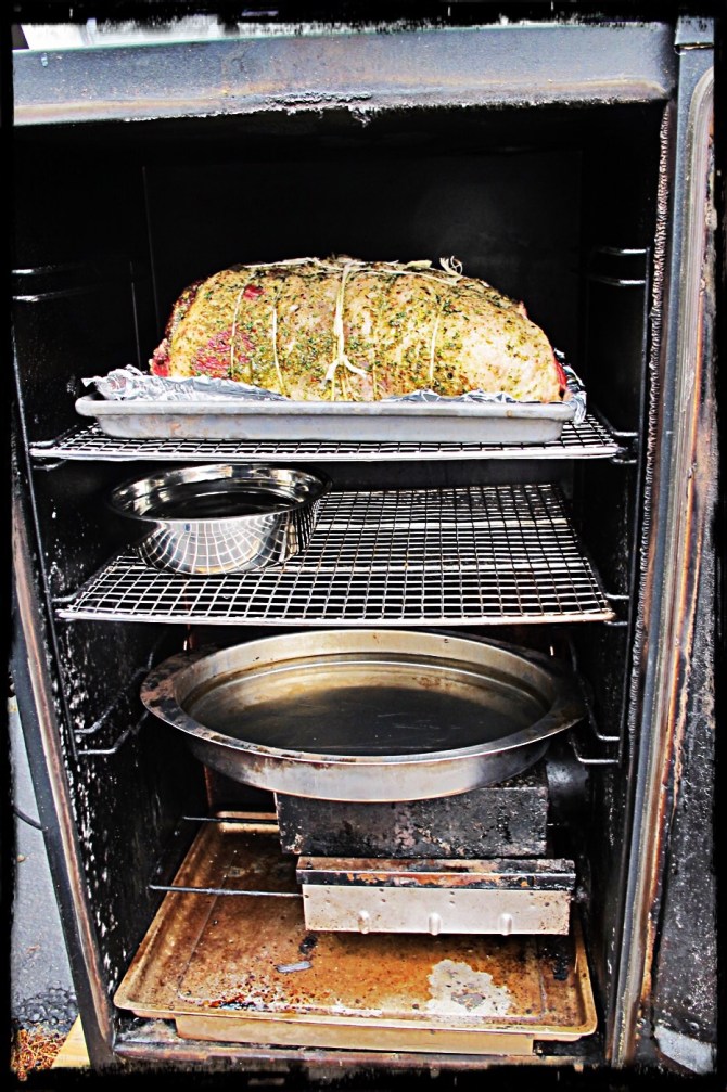 I removed the meat log from the pan and put it directly onto the grate before cooking.